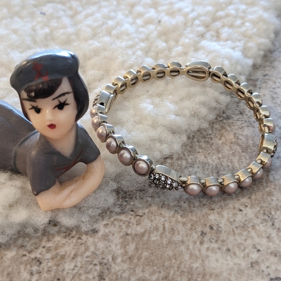 💎 VTG Monet Pink Champagne Faux Pearl CZ Bracelet